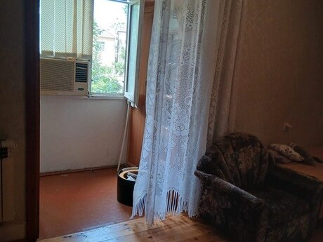 3 otaqlı köhnə tikili - Nəsimi m. - 80 m²