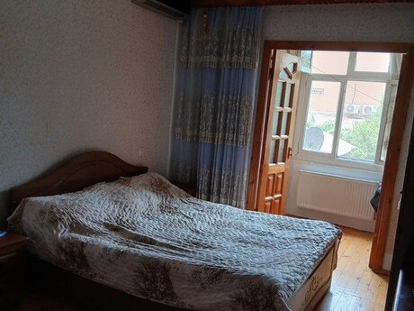 3 otaqlı köhnə tikili - Nəsimi m. - 80 m²