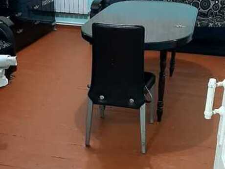 4-комн. вторичка - м. 28 мая - 102 м²