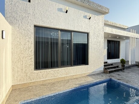 4 otaqlı həyət evi/bağ evi - Şüvəlan q. - 125 m²