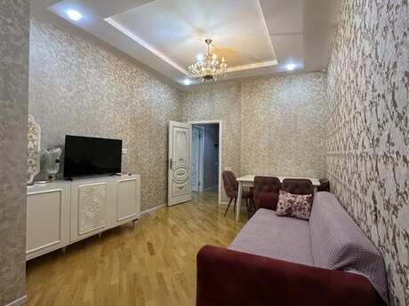 Elan №5423692 - Bakı, Binəqədi r., 2 otaqlı, 55 m², 3/16 mərtəbə