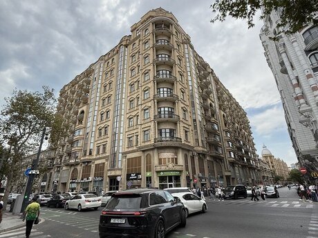 3 otaqlı yeni tikili - Sahil m. - 155 m²