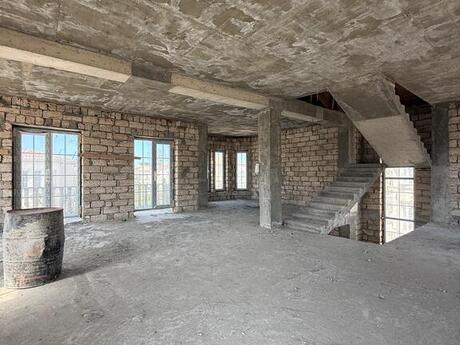 6 otaqlı həyət evi/bağ evi - Nardaran q. - 290 m²