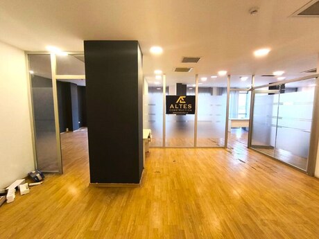 4 otaqlı ofis - Şah İsmayıl Xətai m. - 189 m²