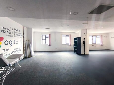 3 otaqlı ofis - Şah İsmayıl Xətai m. - 189 m²