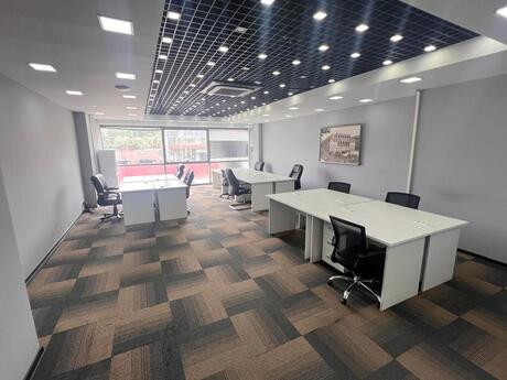 10 otaqlı yeni tikili - Şah İsmayıl Xətai m. - 506 m²