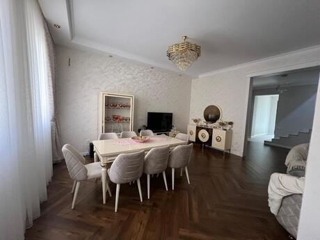 4 otaqlı həyət evi/bağ evi - Nəsimi m. - 280 m²
