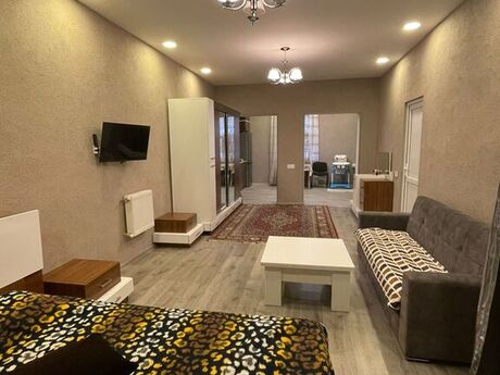 7-комн. дом/дача - пос. Мардакан - 340 м²