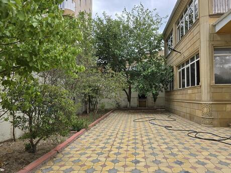 7 otaqlı həyət evi/bağ evi - Badamdar q. - 274 m²