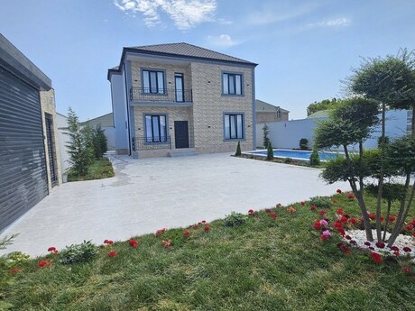 7 otaqlı həyət evi/bağ evi - Mərdəkan q. - 270 m²