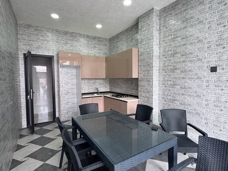 4-комн. дом/дача - пос. Мардакан - 150 м²