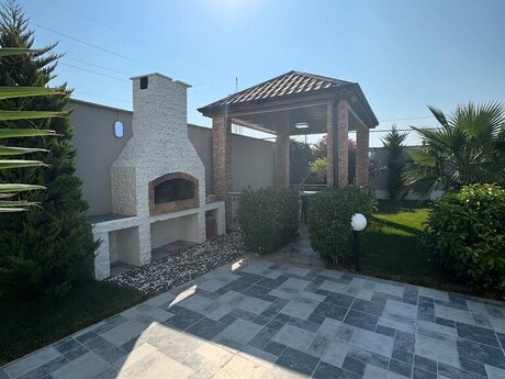 4 otaqlı həyət evi/bağ evi - Mərdəkan q. - 235 m²