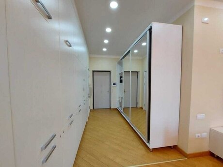 3 otaqlı yeni tikili - Elmlər Akademiyası m. - 120 m²