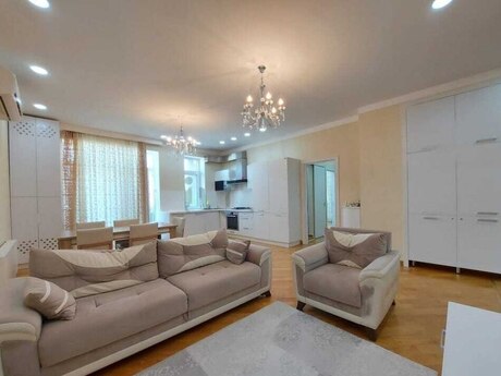 3 otaqlı yeni tikili - Elmlər Akademiyası m. - 120 m²