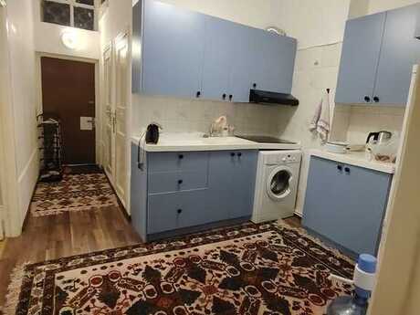 3-комн. вторичка - м. Низами - 80 м²