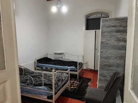 3-комн. вторичка - м. Низами - 80 м²