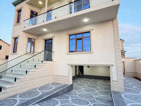 5 otaqlı həyət evi/bağ evi - Buzovna q. - 285 m²