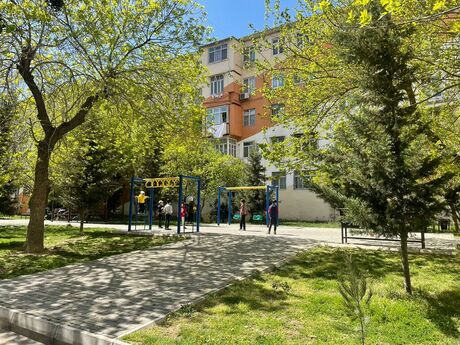 Elan №5429920 - Bakı, Memar Əcəmi m., 3 otaqlı, 75 m², 1/5 mərtəbə