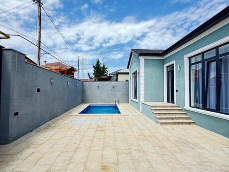 4 otaqlı həyət evi/bağ evi - Şüvəlan q. - 140 m²
