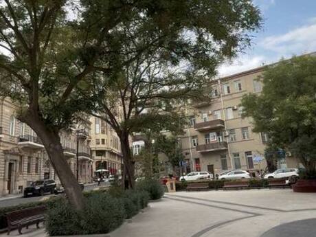 Объявление №5431569 - Баку, м. Ичеришехер, 3-комн., 90 м², 3/4 этаж