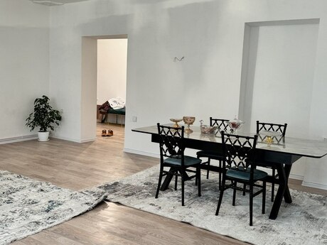 2 otaqlı köhnə tikili - Nəriman Nərimanov m. - 105 m²