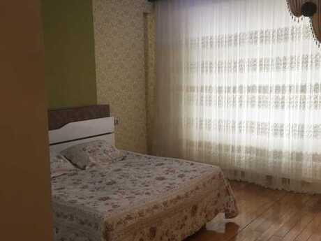 Elan №5432660 - Bakı, Nizami r., 3 otaqlı, 110 m², 13/18 mərtəbə