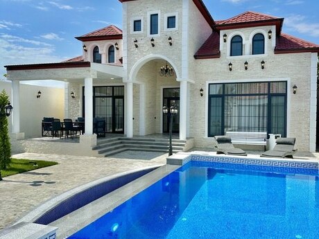 5 otaqlı həyət evi/bağ evi - Mərdəkan q. - 240 m²