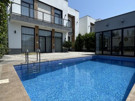 4 otaqlı həyət evi/bağ evi - Mərdəkan q. - 300 m²