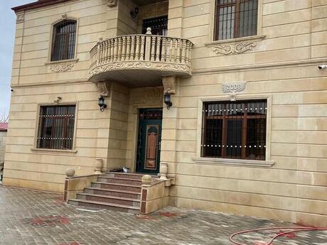 5 otaqlı həyət evi/bağ evi - Abşeron r. - 400 m²