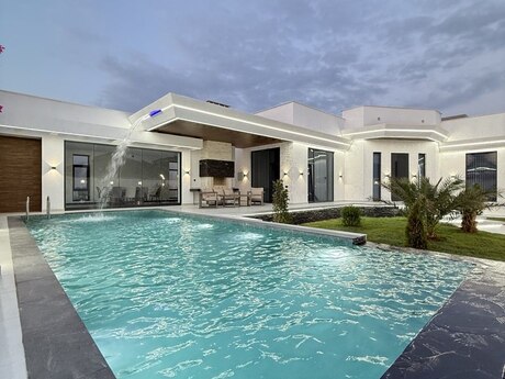 5 otaqlı həyət evi/bağ evi - Mərdəkan q. - 250 m²