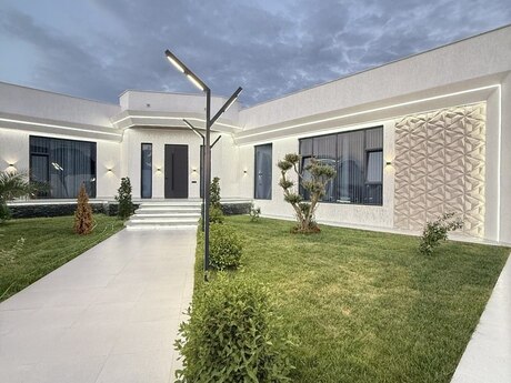 5 otaqlı həyət evi/bağ evi - Mərdəkan q. - 250 m²