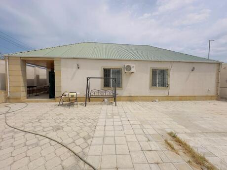 4 otaqlı həyət evi/bağ evi - Şüvəlan q. - 100 m²