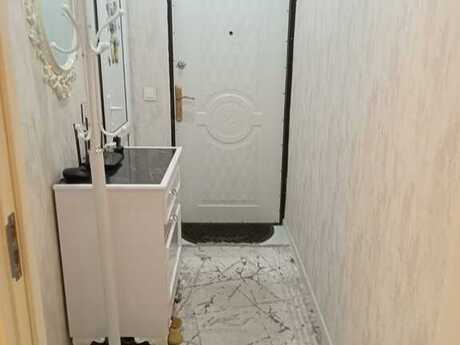 2-комн. вторичка - м. Мемар Аджеми - 60 м²