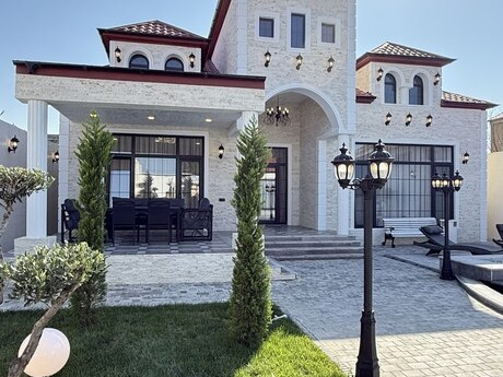5 otaqlı həyət evi/bağ evi - Mərdəkan q. - 225 m²