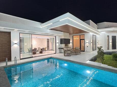 5 otaqlı həyət evi/bağ evi - Mərdəkan q. - 400 m²