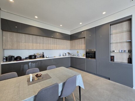 3-комн. новостройка - пос. Sea Breeze - 141 м²