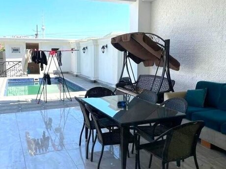 8 otaqlı həyət evi/bağ evi - Badamdar q. - 560 m²