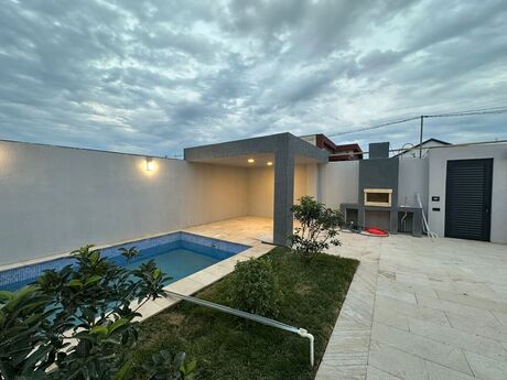 4 otaqlı həyət evi/bağ evi - Şüvəlan q. - 160 m²