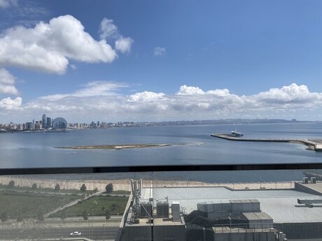 7 otaqlı yeni tikili - Bayıl q. - 360 m²