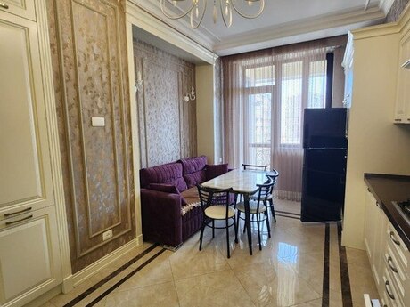 3-комн. новостройка - м. Нариман Нариманов - 157 м²