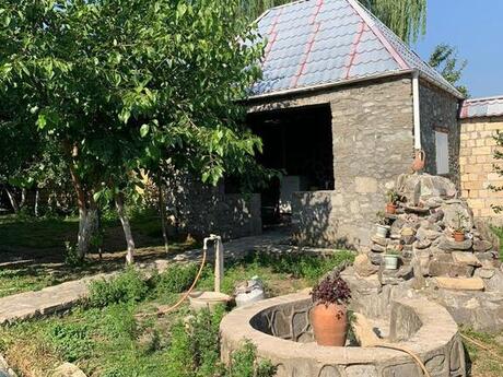 4 otaqlı həyət evi/bağ evi - Qəbələ - 120 m²
