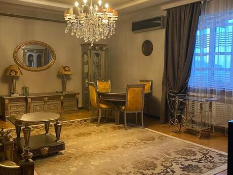 3 otaqlı yeni tikili - Memar Əcəmi m. - 125 m²
