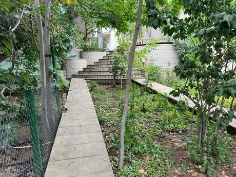 House with Garden, Villa For Sale