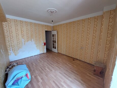 1 otaqlı köhnə tikili - Əhmədli q. - 21 m²