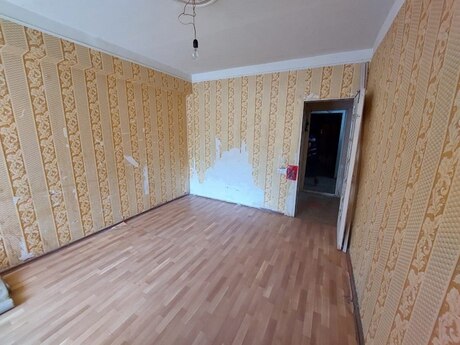 1 otaqlı köhnə tikili - Əhmədli q. - 21 m²