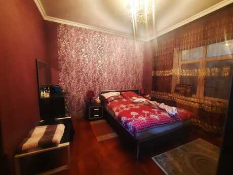 6-комн. дом/дача - Сабаильский р. - 200 м²