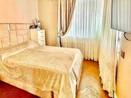 4 otaqlı yeni tikili - Qara Qarayev m. - 137 m²