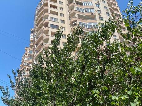 4 otaqlı yeni tikili - Elmlər Akademiyası m. - 175 m²