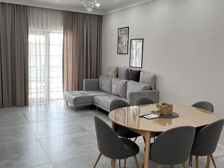 4 otaqlı yeni tikili - 28 May m. - 135 m²