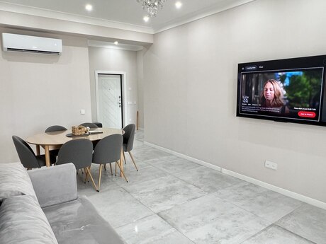 4 otaqlı yeni tikili - 28 May m. - 135 m²